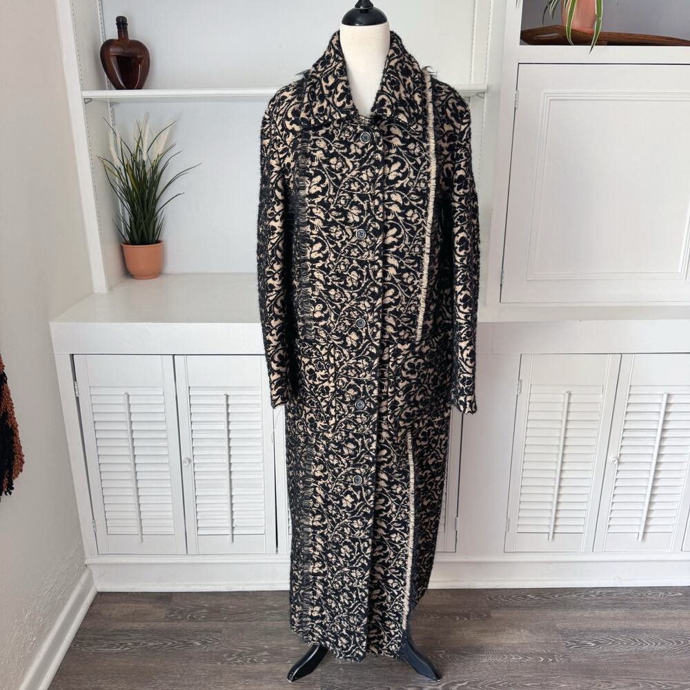 NWT Uma Wang Jacquard Floral Damask Clyde Coat in Black & Natural Size S